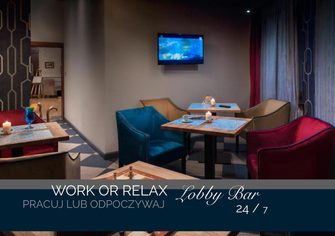 Hotel Cristal Park Dabrowa Tarnowska Ngoại thất bức ảnh